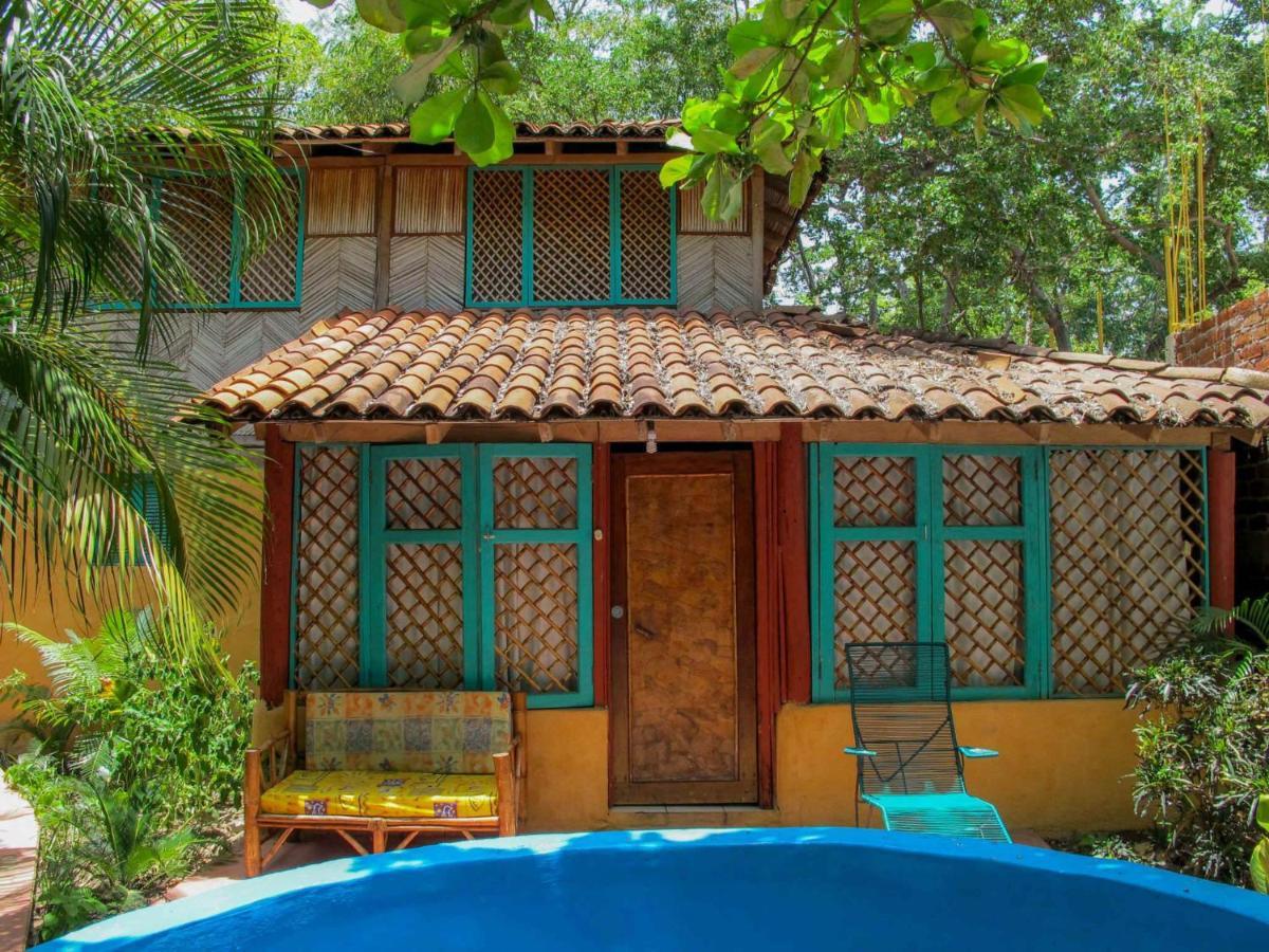 Casa Mexica Bungalows Zihuatanejo Extérieur photo