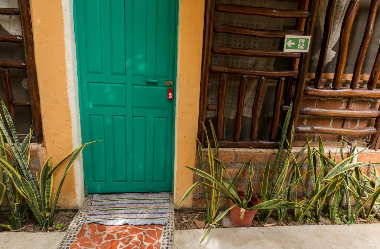 Casa Mexica Bungalows Zihuatanejo Extérieur photo