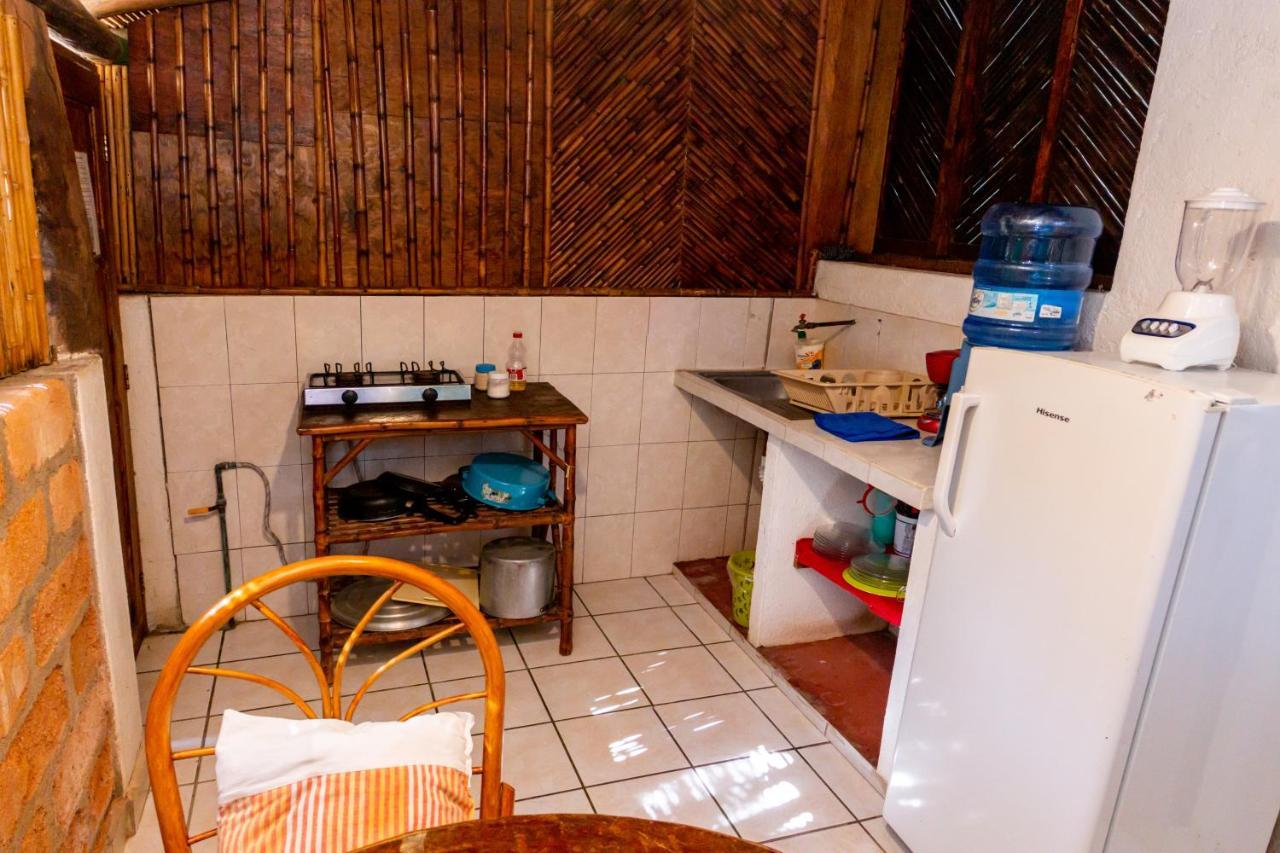 Casa Mexica Bungalows Zihuatanejo Extérieur photo